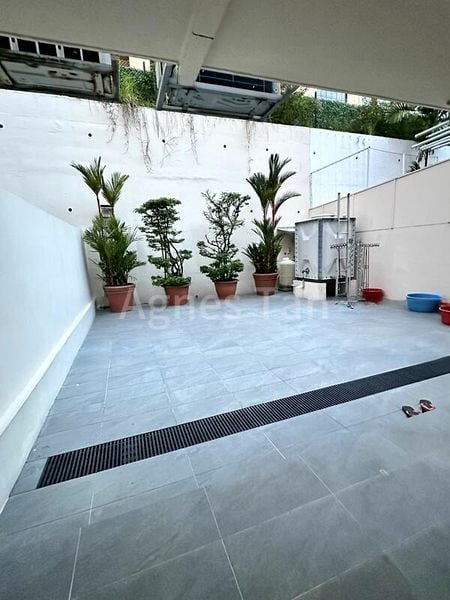 4 Bed Terraced House (Landed) for Sale in  Pasir Panjang Hill - Image 6