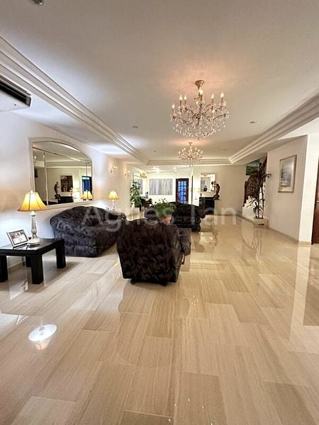 4 Bed Terraced House (Landed) for Sale in  Pasir Panjang Hill - Image 1