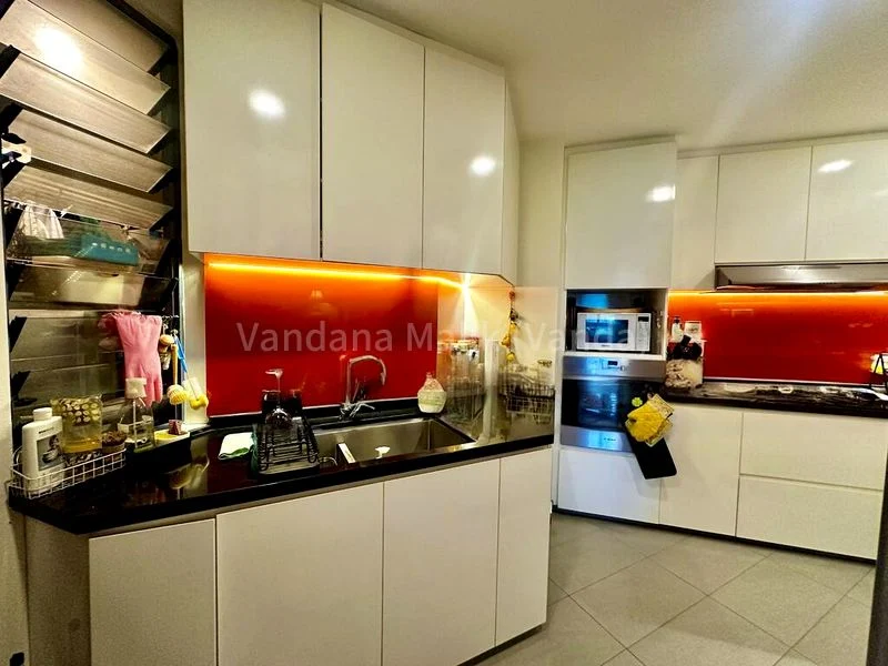 4 Bed Condo for Rent in  Sanctuary Green - Image 3