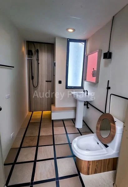 5 Bed Condo for Sale in  Tan Tong Meng Tower - Image 4