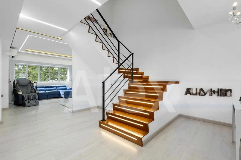Maisonette HDB for Sale in  646 Woodlands Ring Road - Image 1