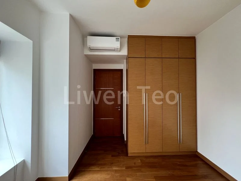 3 Bed Condo for Sale in  The Berth By The Cove - Image 11