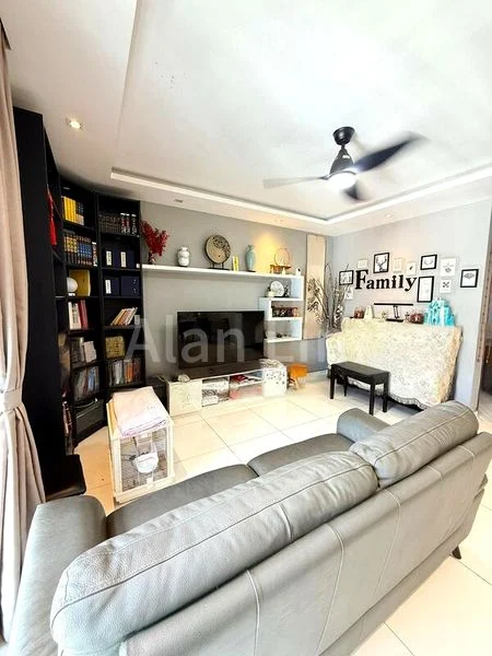 5 Room (5A) HDB for Sale in  671A Klang Lane - Image 1