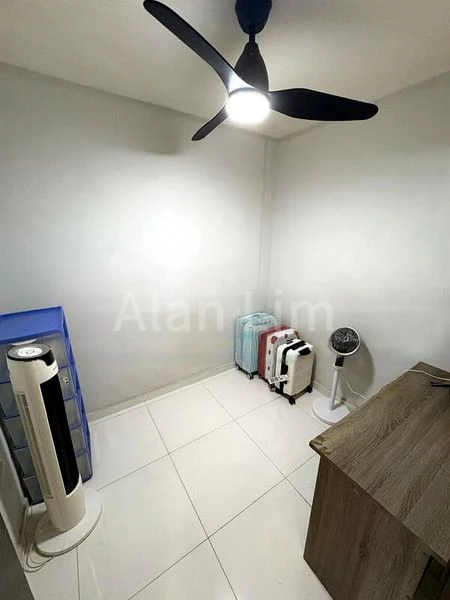 5 Room (5A) HDB for Sale in  671A Klang Lane - Image 10