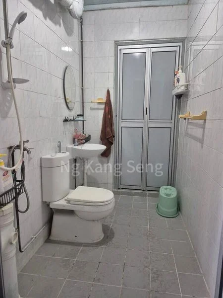 Common Room (HDB) for Rent in 616 Woodlands Avenue 4 - Image 6