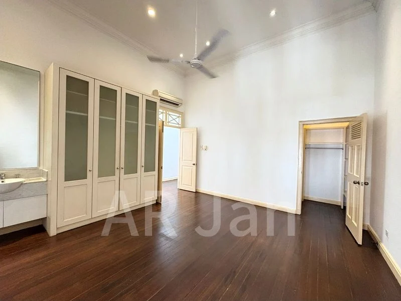 4 Bed Terraced House (Landed) for Rent in Townerville - Image 4