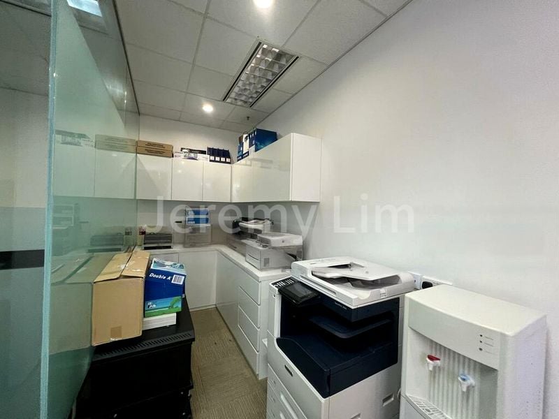 Office for Rent: Suntec City Tower - Image 5