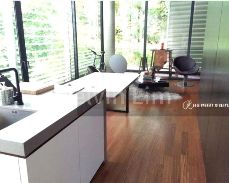 1 Bed Apartment (Condo) for Rent in  Martin No 38 - Image 2