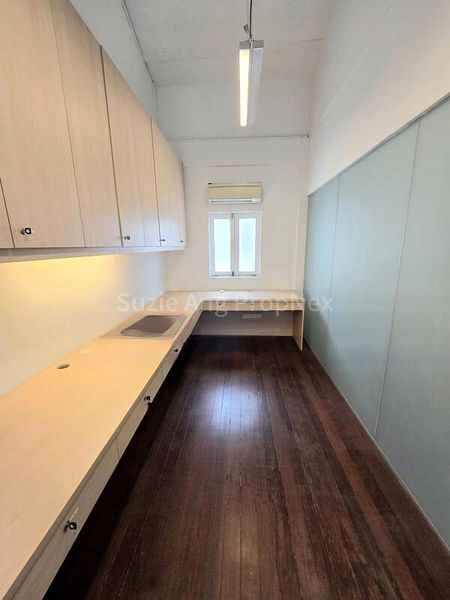 Shop / Shophouse for Rent: 2-Storey Shophouse at Ann Siang Road - Image 2