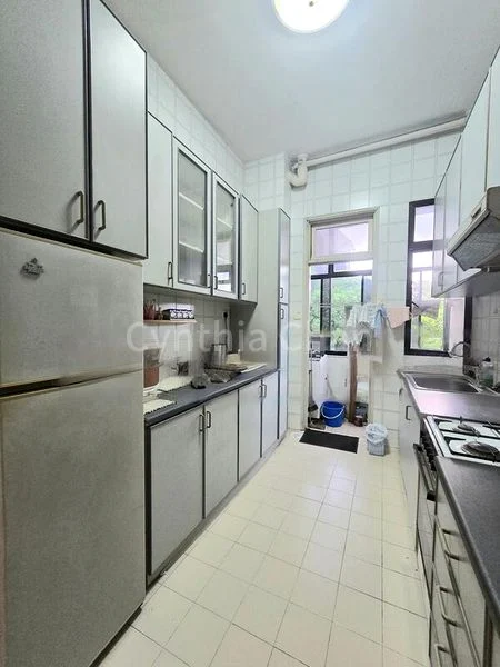 Room (Condo) for Rent in  The Windsor - Image 8