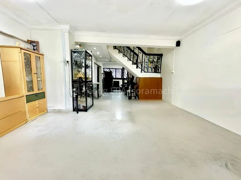 Maisonette HDB for Sale in  469 Jurong West Street 41 - Image 1