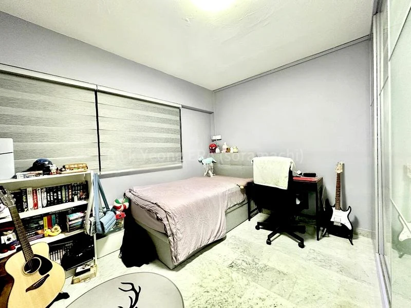 Maisonette HDB for Sale in  469 Jurong West Street 41 - Image 11