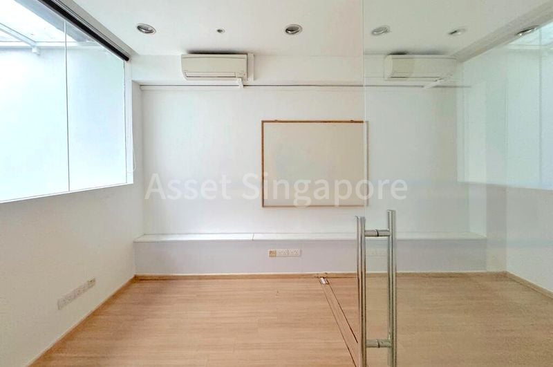Shop / Shophouse for Rent: Ann Siang Road, 2.5-Storey Shophouse - Image 11