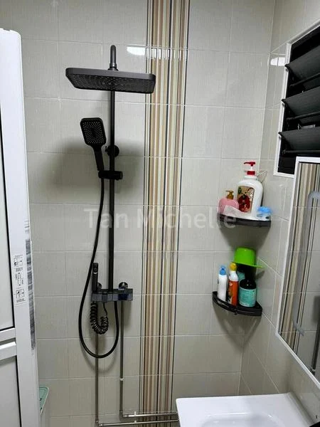 Common Room (HDB) for Rent in  358 Bukit Batok Street 31 - Image 4