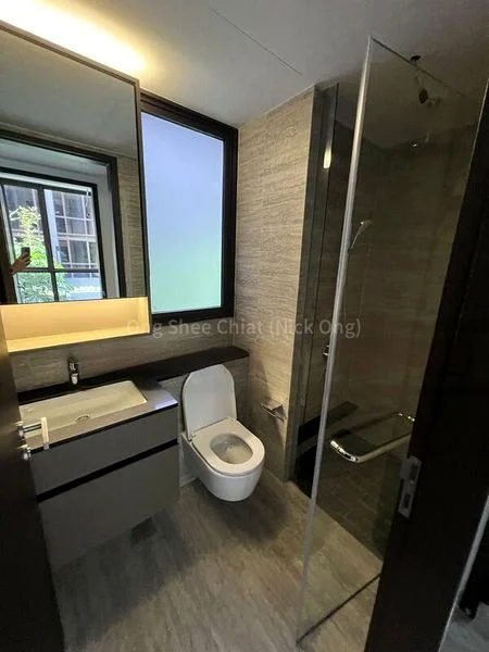 3 Bed Condo for Rent in The Commodore - Image 7