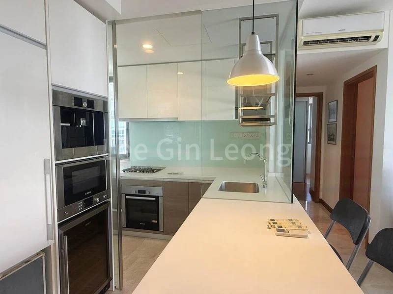2 Bed Condo for Rent in  The Shore Residences - Image 3