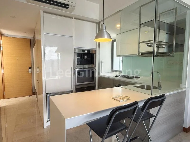 2 Bed Condo for Rent in  The Shore Residences - Image 2