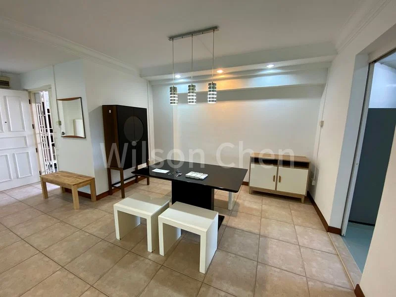 Executive HDB for Rent in  285D Toh Guan Road - Image 8