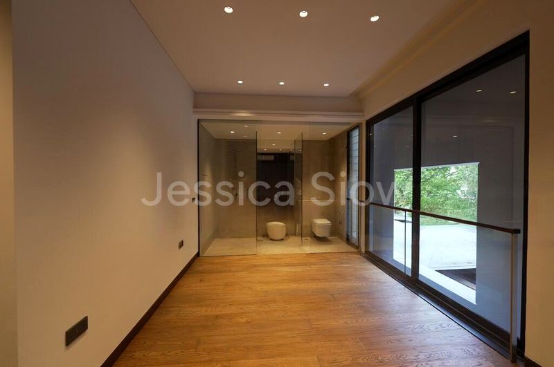 5 Bed Cluster House (Landed) for Sale in  . - Image 9