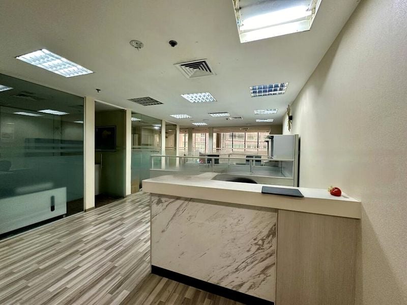 Office for Rent: International Plaza - Image 4