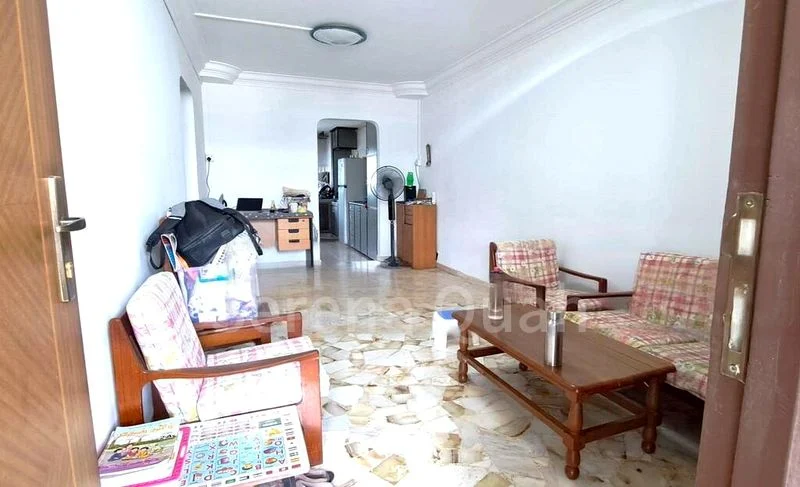 3 Room (3NG) HDB for Rent in 139 Yishun Ring Road - Image 1