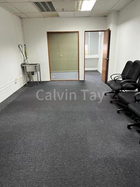 Other Retail for Rent in Sultan Plaza - Image 2