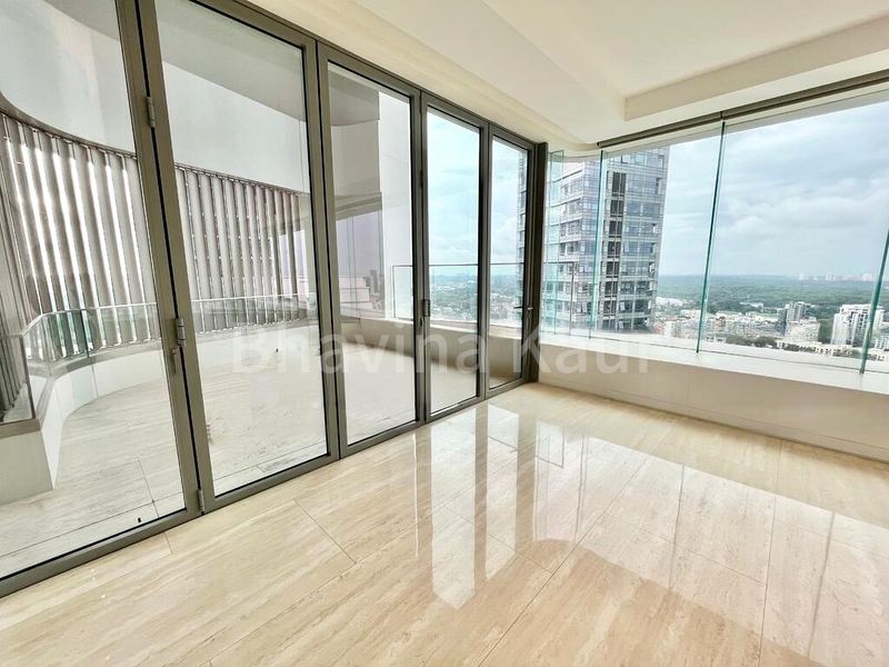 4 Bed Condo for Rent in  Ardmore Residence - Image 5