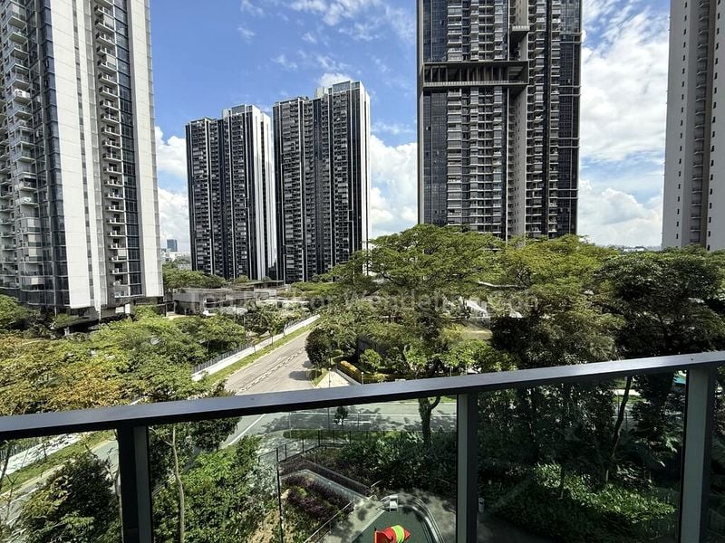2 Bed Condo for Sale in  Botannia - Image 10