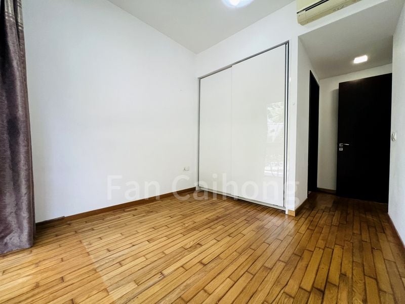 3 Bed Condo for Sale in  The Inflora - Image 5