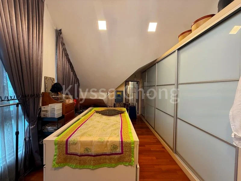 6 Bed Semi-Detached House (Landed) for Sale in  Serangoon Garden Estate - Image 15