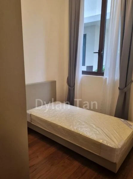 2 Bed Condo for Rent in  Holland Grove Road - Image 6