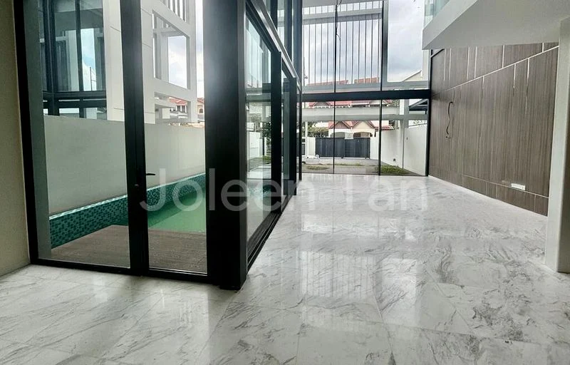 5 Bed Semi-Detached House (Landed) for Sale in  Eastwood Ville - Image 3