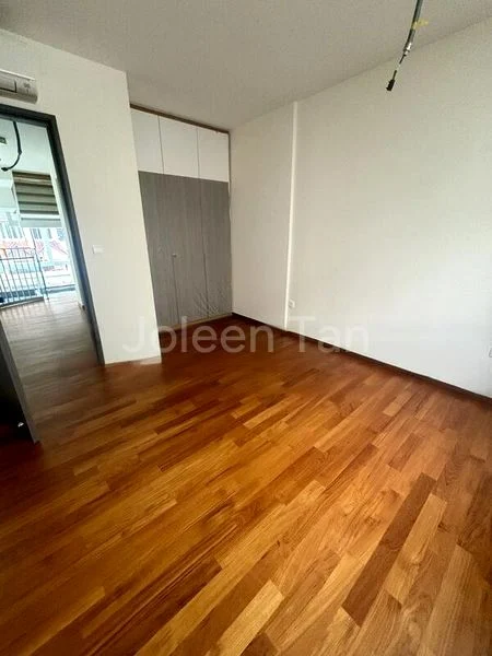 5 Bed Semi-Detached House (Landed) for Sale in  Eastwood Ville - Image 10