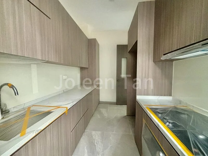 5 Bed Semi-Detached House (Landed) for Sale in  Eastwood Ville - Image 12