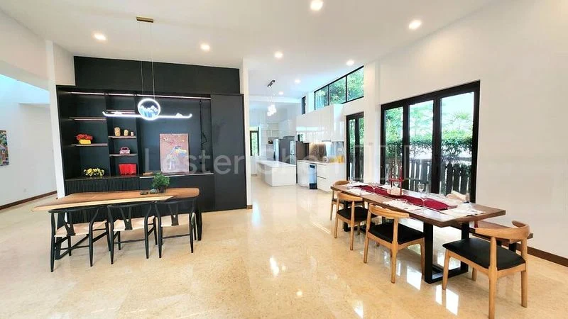 6 Bed Bungalow (Landed) for Rent in  Ocean Drive - Image 2