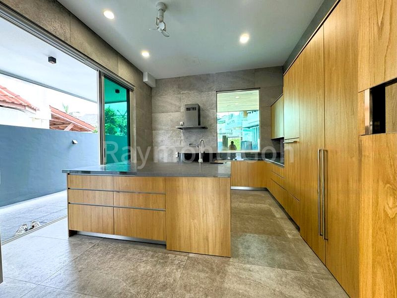 5 Bed Bungalow (Landed) for Sale in  Ang Mo Kio Street 13 - Image 12
