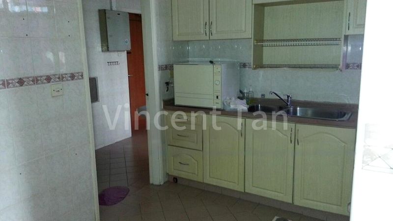 4 Bed Condo for Rent in  Horizon Towers - Image 6