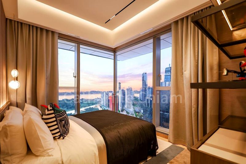 3 Bed Condo for Sale in  Asia Square Towers - Image 9