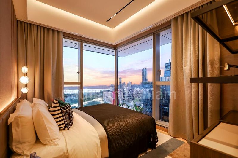 3 Bed Condo for Sale in  Asia Square Towers - Image 10