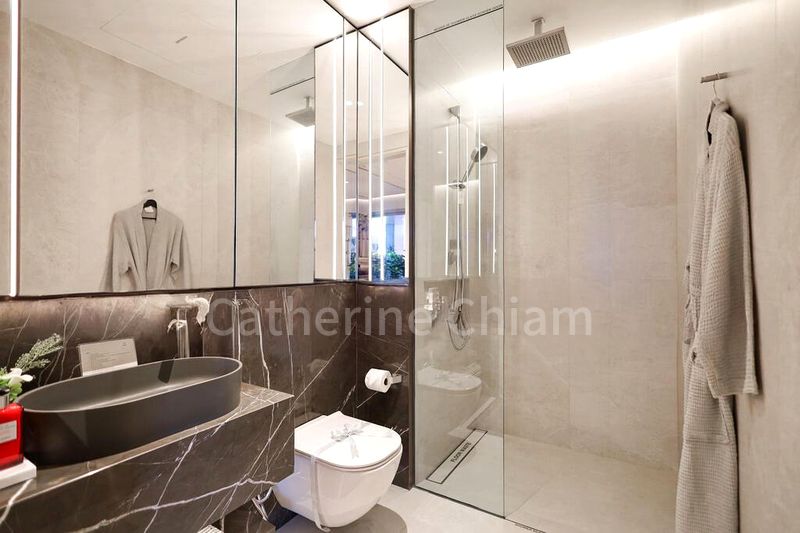 3 Bed Condo for Sale in  Asia Square Towers - Image 5