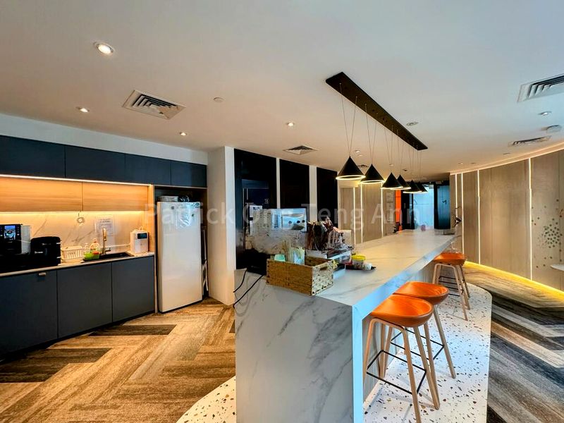 Office for Rent: Hong Leong Building - Image 7