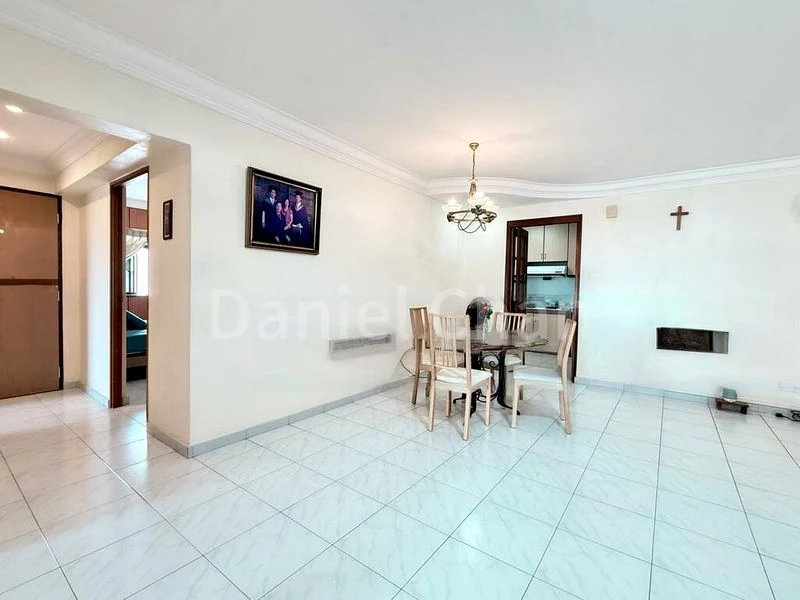 Premium HDB for Sale in  672 Choa Chu Kang Crescent - Image 9