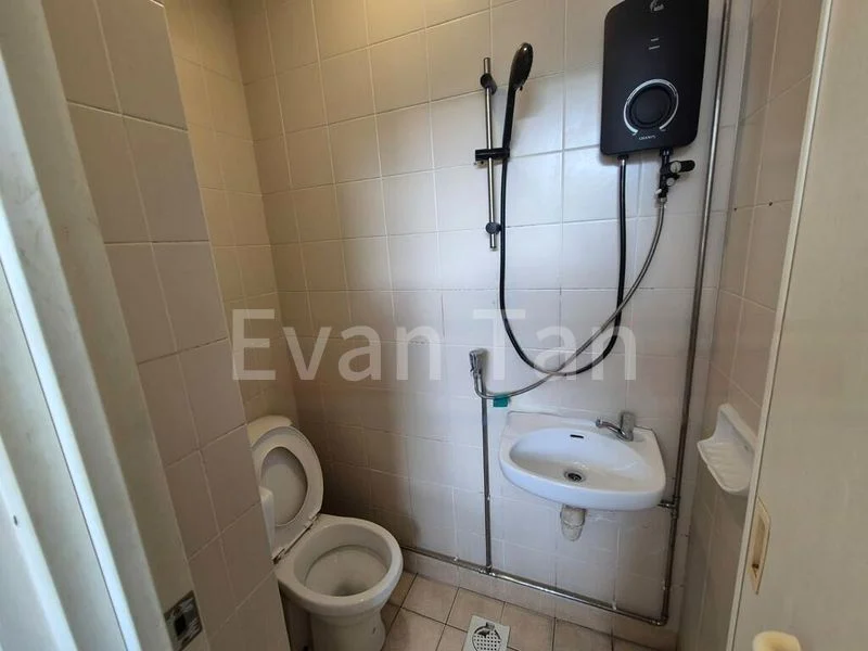 Common Room (Condo) for Rent in Sims Green - Image 4