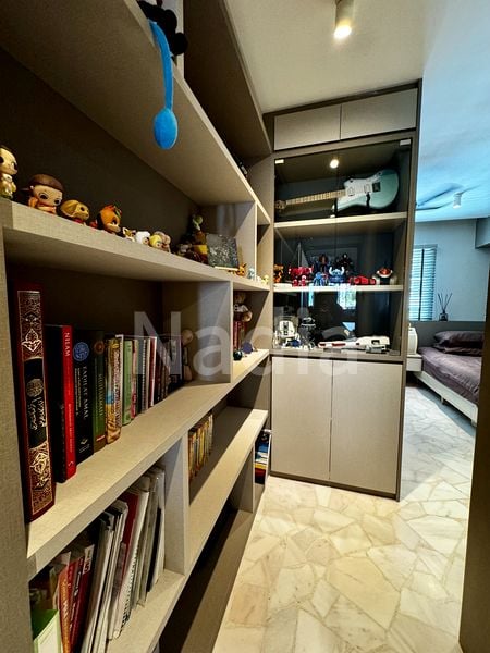 Executive HDB for Sale in  221 Pasir Ris Street 21 - Image 4