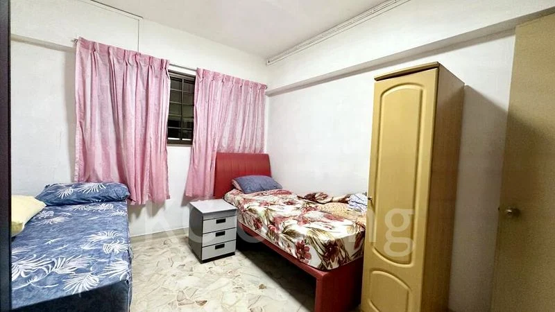 3 Room (3NG) HDB for Rent in  202 Tampines Street 21 - Image 4