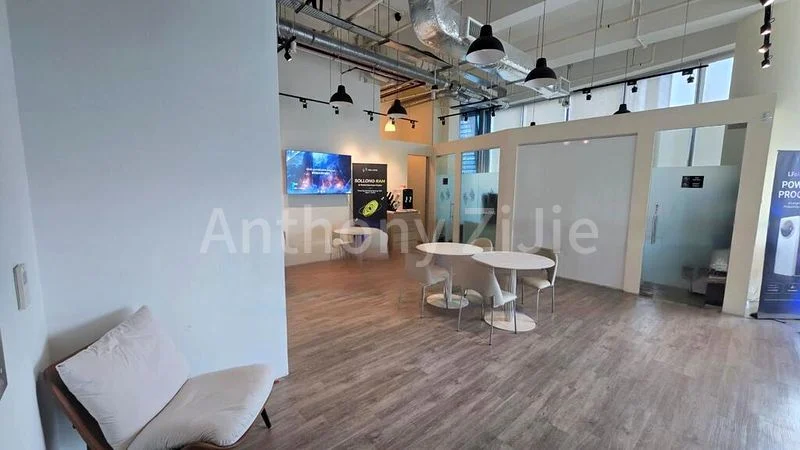 Office for Rent: Oxley Tower - Image 2