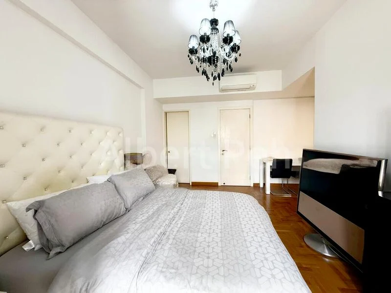 5 Bed Corner Terrace (Landed) for Sale in  Cashew Villas - Image 7