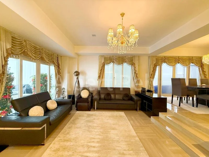 5 Bed Corner Terrace (Landed) for Sale in  Cashew Villas - Image 1
