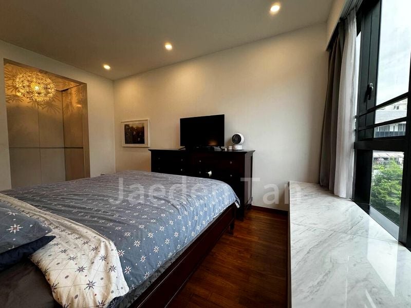 6 Bed Condo for Rent in  Flamingo Valley - Image 4