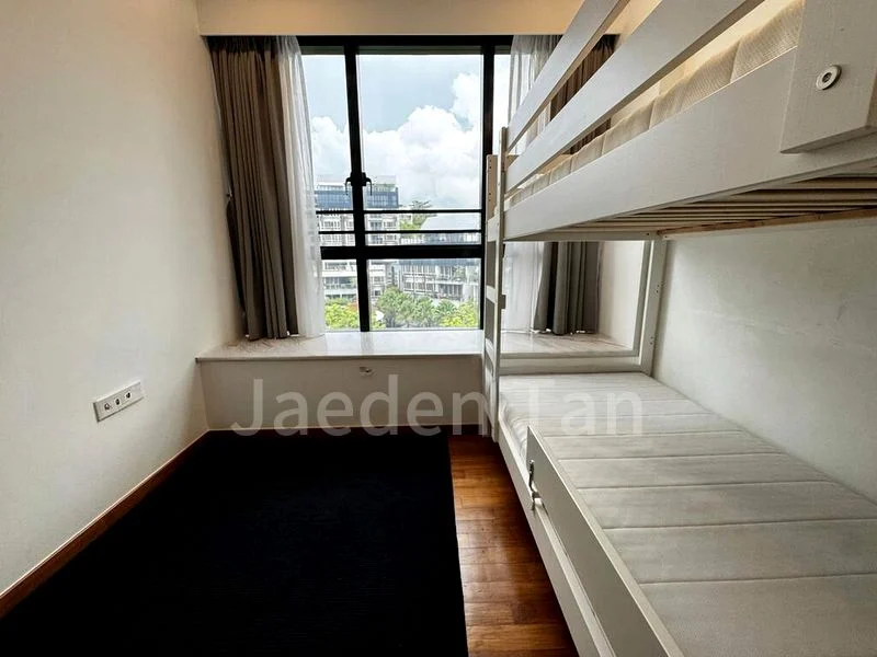 6 Bed Condo for Rent in  Flamingo Valley - Image 2